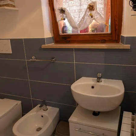 Casa Gioia - Terrazza Panoramica, Bici E Parcheggio Gratuito 마르첼리